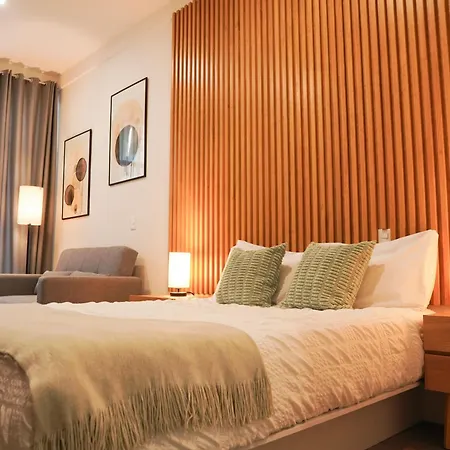 Indiana Suites