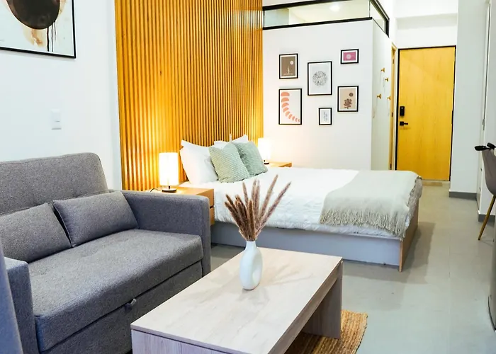 Indiana Apartment *