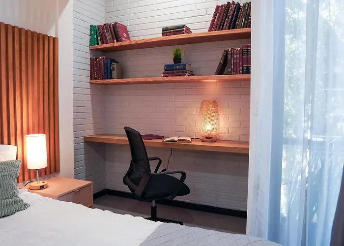 Indiana Apartment