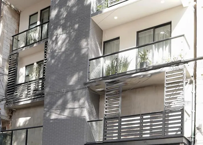 Indiana Apartment *